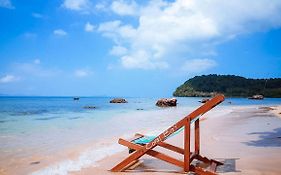 Koh Jum Coral Bay Resort